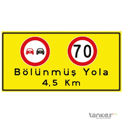 Bölünmüş Yola 4,5 km Levhası